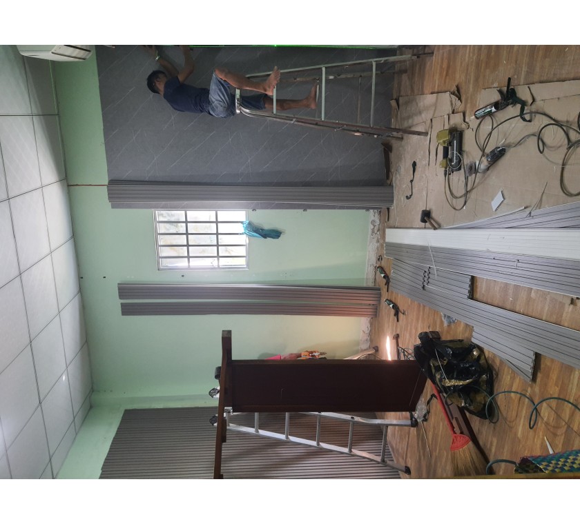 Thi công tấm ốp ở ngã 3 Lò Vôi, Long Điền, Bà Rịa Vũng Tàu