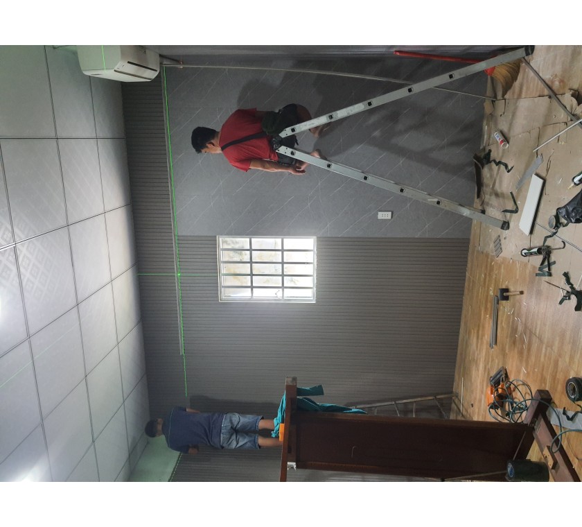 Thi công tấm ốp ở ngã 3 Lò Vôi, Long Điền, Bà Rịa Vũng Tàu